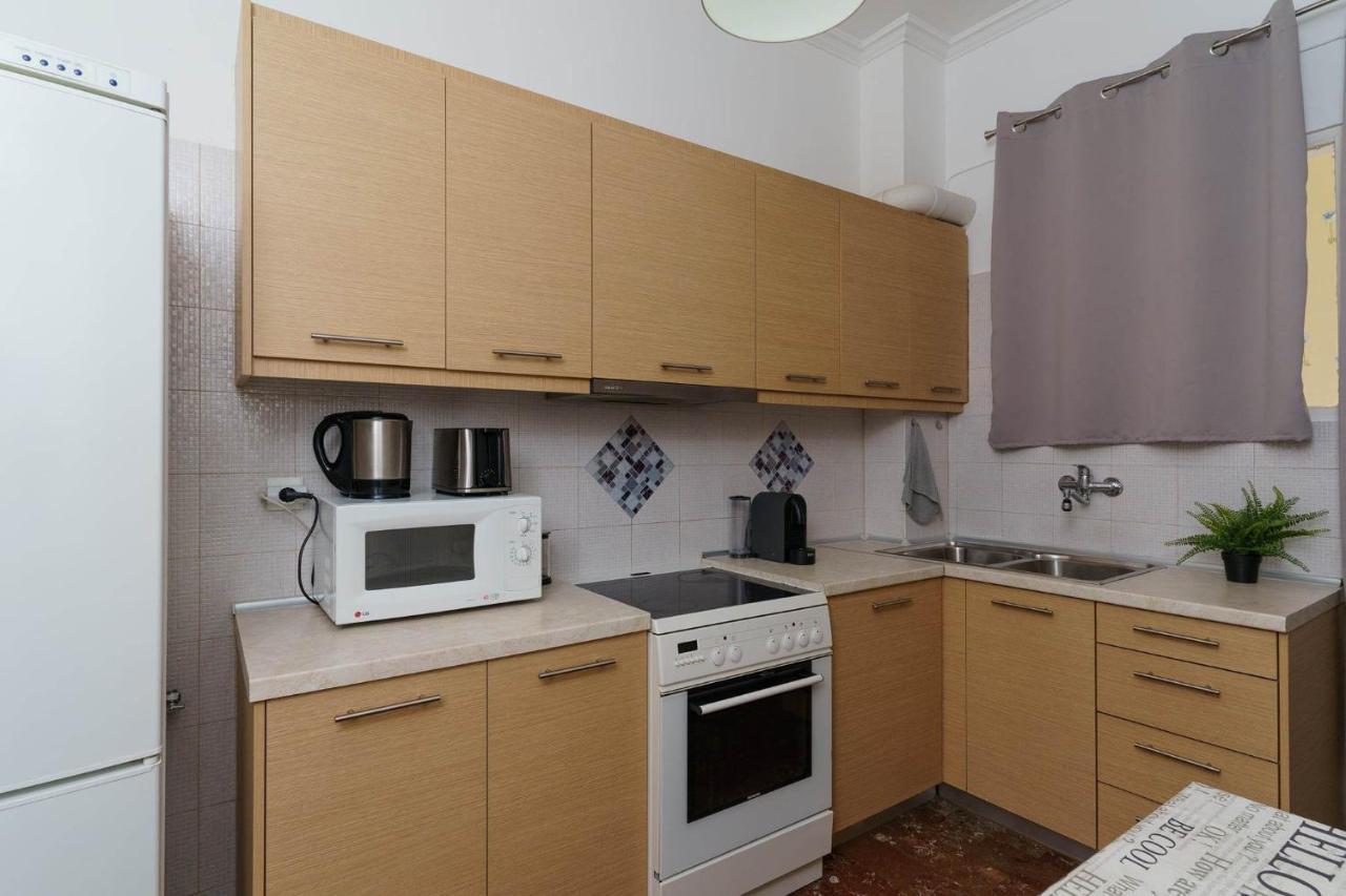 Chris'S Best Apartment In Афины Экстерьер фото