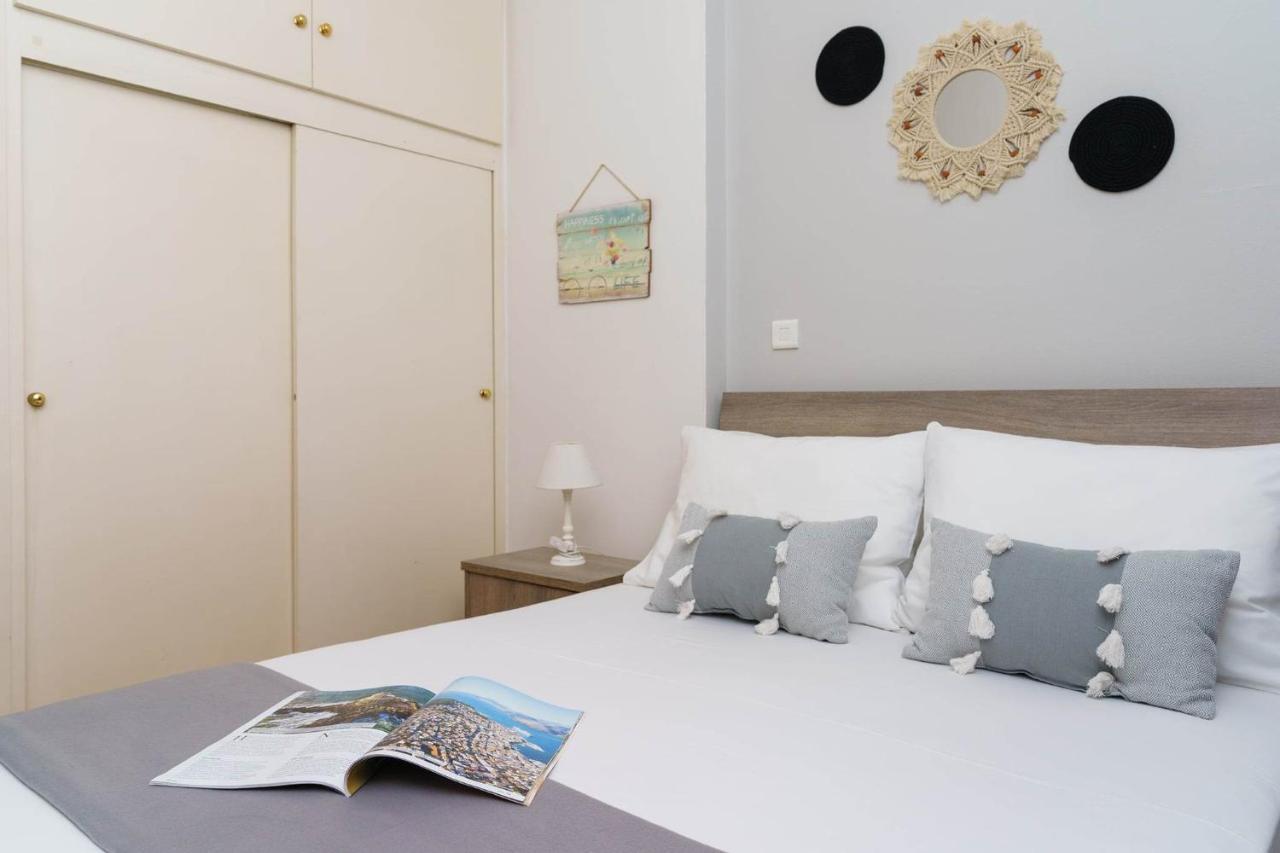 Chris'S Best Apartment In Афины Экстерьер фото